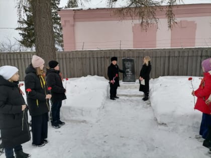 В школе № 7 г. Кохма проведена акция памяти «Гордимся и помним» в рамках проекта «Эстафета поколений Ивановской области»