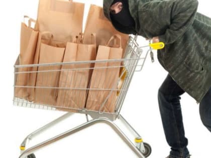 28-летний кинешемец прошлым летом 12 раз похищал товары из магазинов самообслуживания