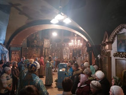 Архиерейское богослужение во Введенском храме с. Сербилово