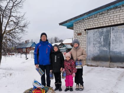 ЛДПР дарит новогоднее волшебство детям участников СВО нашего региона!