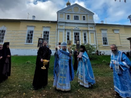 Престольный праздник во Владимирской женской общине с. Введенье