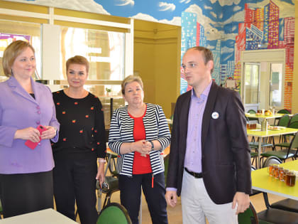 В столовой школы № 66 реализован проект по обустройству городского кафе