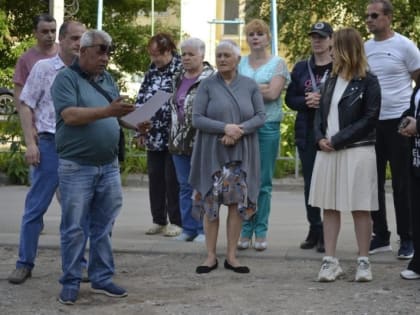 В ТОС «Иваново-Центр» продолжают благоустраивать дворовую территорию