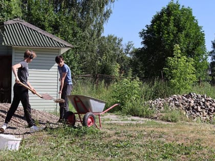 Доходы от подработки подростков не будут учитываться при назначении единого пособия