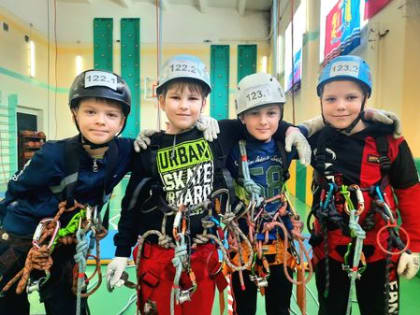 ОТЛИЧНЫЙ СТАРТ