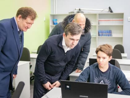 В отремонтированной школе №3 г.Южи побывал глава региона