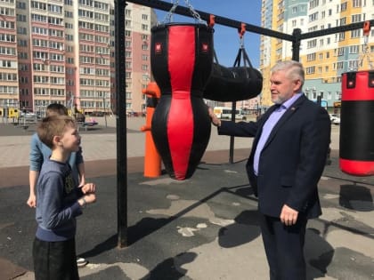 В сквере в микрорайоне «Московский» появится новое спортивное оборудование