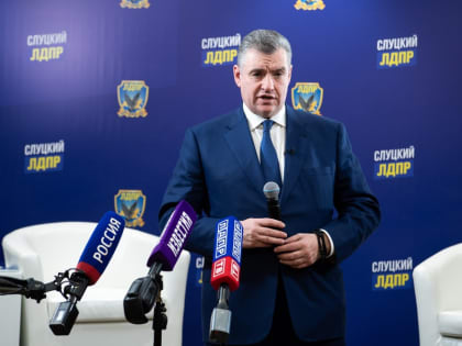 Лукашенко пользуется уникальной поддержкой населения Белоруссии, ‒ Слуцкий
