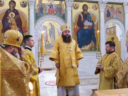 Архиерейское богослужение в Покровском монастыре г. Хотьково