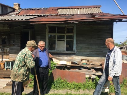 Партийцы Приволжского района помогут отремонтировать дом ветерану боевых действий