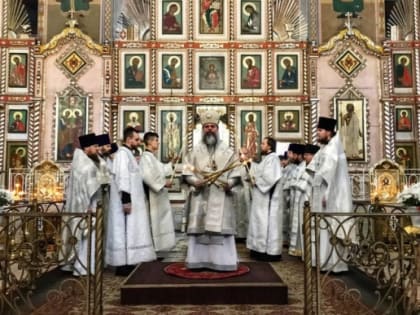 АРХИЕРЕЙСКОЕ БОГОСЛУЖЕНИЕ В ПАМЯТЬ О ПРОТОИЕРЕЕ ПЕТРЕ КОСЯНЧУКЕ