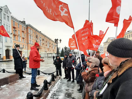 КОММУНИСТЫ ГОРОДА ИВАНОВО ОТМЕТИЛИ 145-ЛЕТИЕ ИОСИФА ВИССАРИОНОВИЧА СТАЛИНА