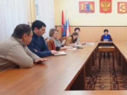 Состоялось заседание организационного комитета по подготовке и проведению народных гуляний Масленица