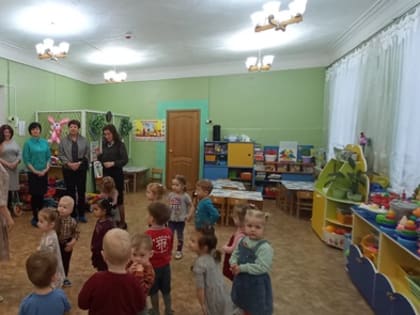 В ВИЧУГЕ ПРОДОЛЖАЕТСЯ РЕАЛИЗАЦИЯ ОБЛАСТНОЙ ПРОГРАММЫ РЕМОНТА ДЕТСКИХ САДОВ