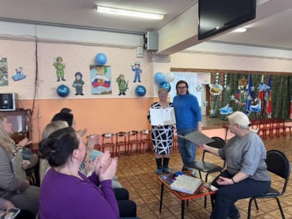 Елена Рясина встретилась с коллективом детских садов № 178 и 179 и родителями ребят