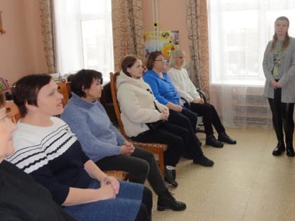 Заседание Клуба для женщин состоялось на базе Центра социальной помощи семье и детям на «Московской»