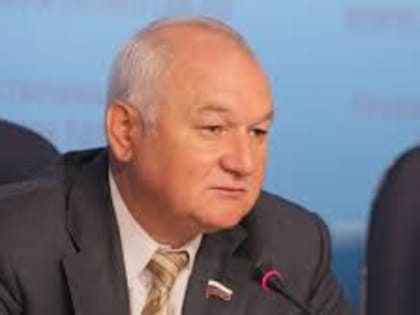 Поздравление муфтию Ивановской области Ф.У. Ляпину от депутата Государственной Думы председателя Совета ФНКАТ И.И.Гильмутдинова