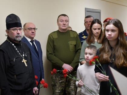 Герои навсегда в строю!