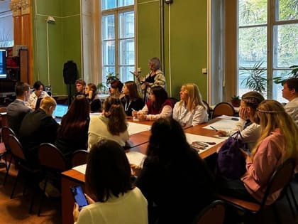 Ученица Нерльской школы приняла участие в заседании областной ученической коллегии