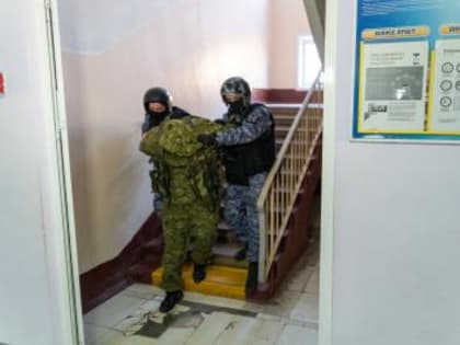 Учебная тренировка по АТЗ социально-значимых объектов "Стрелок в здании"