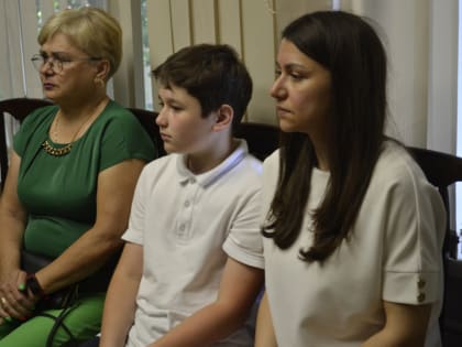 В городском военкомате вручили награды семьям воинам, погибшим в зоне СВО