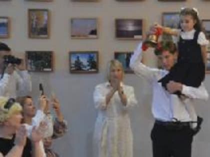 Для 8 400 кинешемских школьников начался новый учебный год