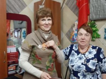 ТОРЖЕСТВЕННОЕ МЕРОПРИЯТИЕ В ЮРЬЕВЕЦКОМ РАЙКОМЕ КПРФ