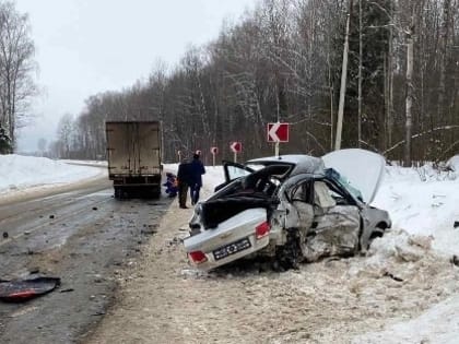 В Ивановской области в лобовом ДТП погибла 36-летняя автоледи