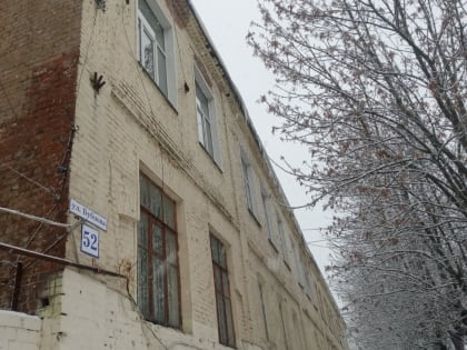 Собственники зданий обязаны осуществлять своевременную очистку крыш и тротуаров от снега и наледи