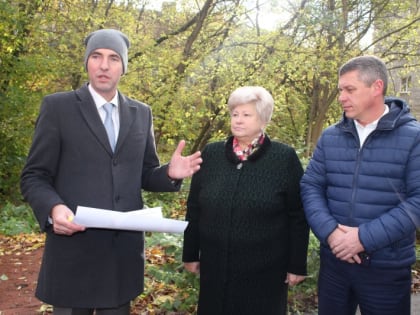 Аллея на улице Мякишева преобразилась по проекту «Местные инициативы»