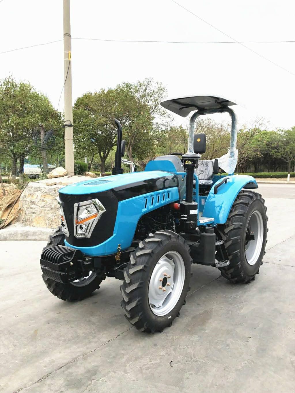 VIP Series Farm Tractor (Blue)