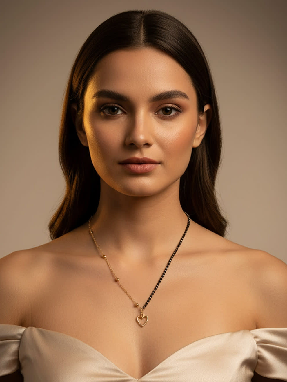 Shringarika Sara Open Heart Pendant Mangalsutra, thumbnail 2