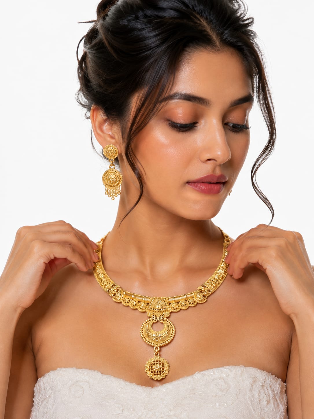 Shringarika Traditional Gold-Tone Filigree Necklace Set for Women, thumbnail 3