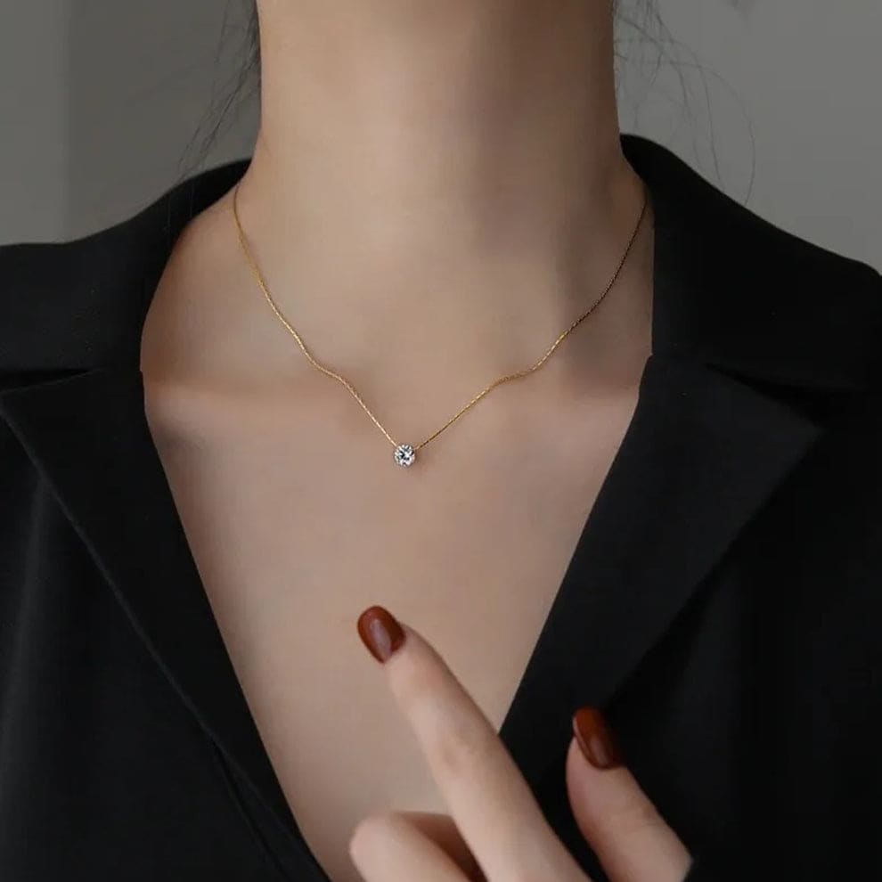 Shringarika Minimalist Solitaire Pendant Necklace for Women, thumbnail 3
