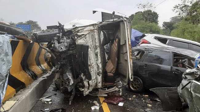 Daftar Korban Kecelakaan Tol Cipularang KM 92