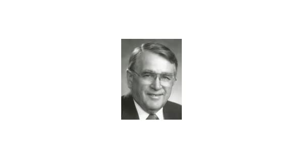 William Brault Obituary (1927 - 2012) - De Pere, WI - Green Bay Press ...