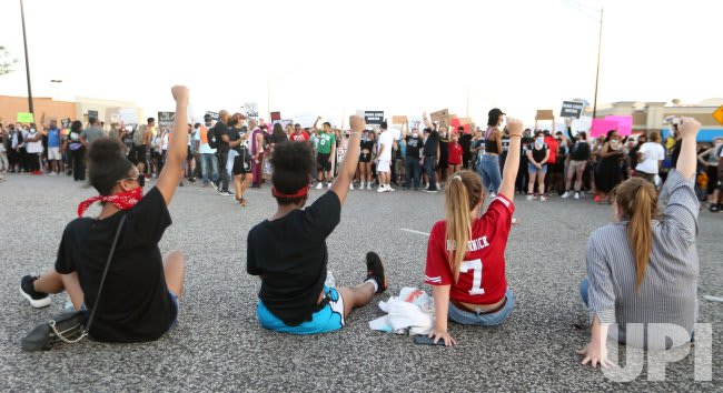 Photo: Protest And March In St. Louis Area - SLP2020060412 - UPI.com