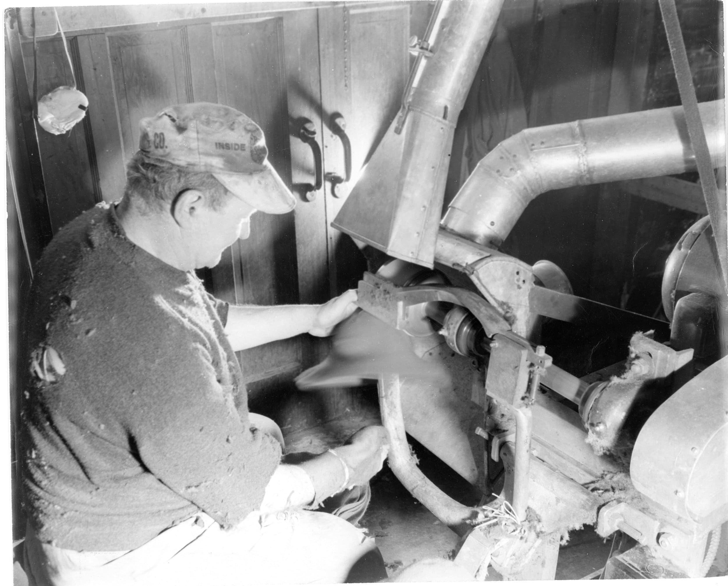 Merrimac Hat Company photographs | Amesbury Carriage Museum