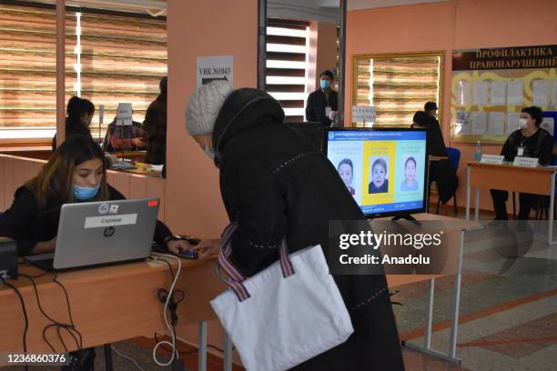 Kyrgyzstan Election Photos and Premium High Res Pictures - Getty Images