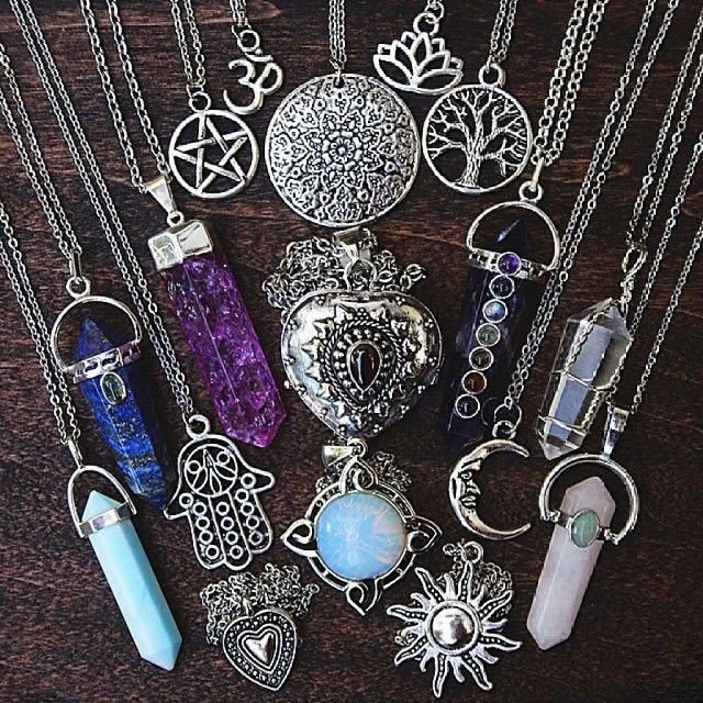 ↬†ஓீۣۣۣۣ፝ۜ፝ۜ͜͜͡͡ Talismanes y Amuletos ۣۣ፝ۜ͜͡ஓீ†↫ | Wicca y Paganismo Amino