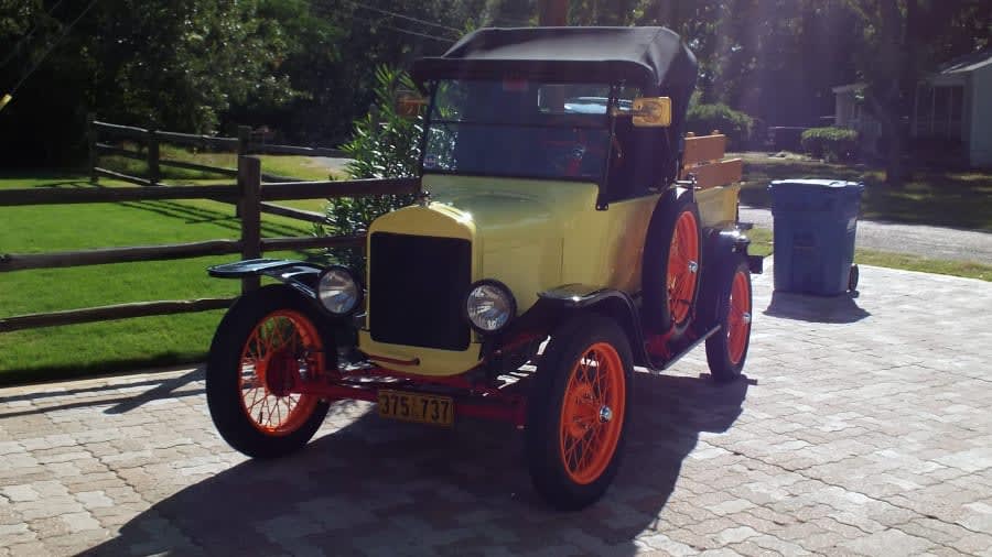 1925 Ford Model T Pickup at Dallas 2014 as W154 - Mecum Auctions