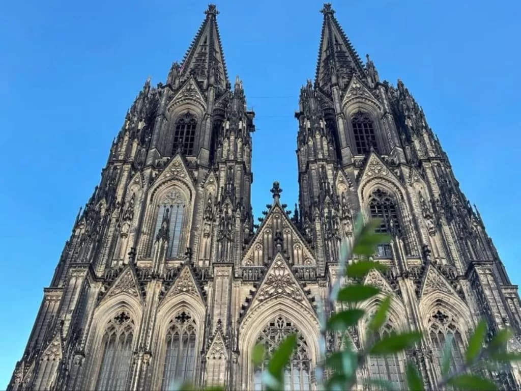 Katedral Tertinggi di Dunia Dibangun Selama 6 Abad, Pencakar Langit ...