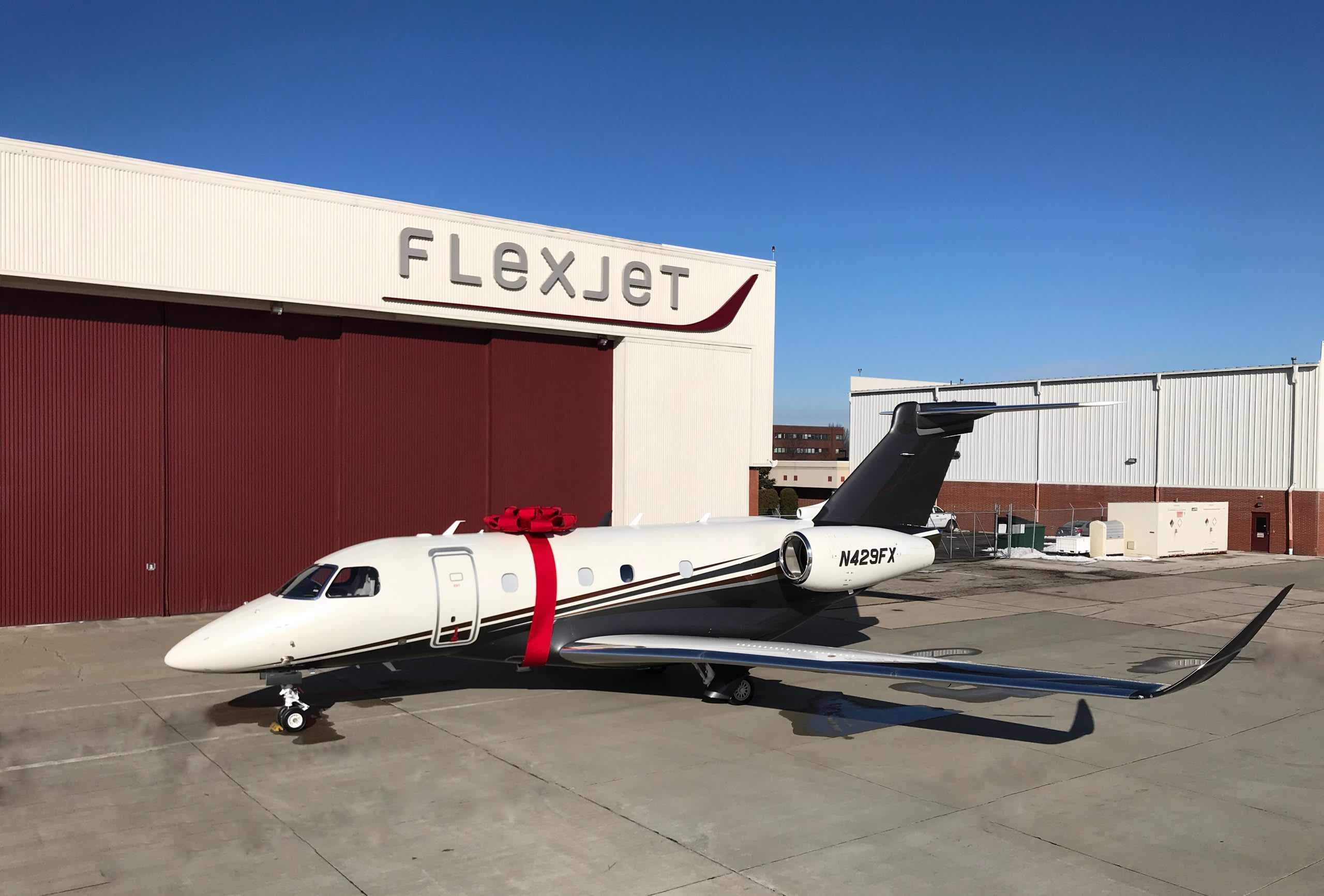 Flexjet takes first Praetor 500 from its $1.4 billion order - Corporate ...