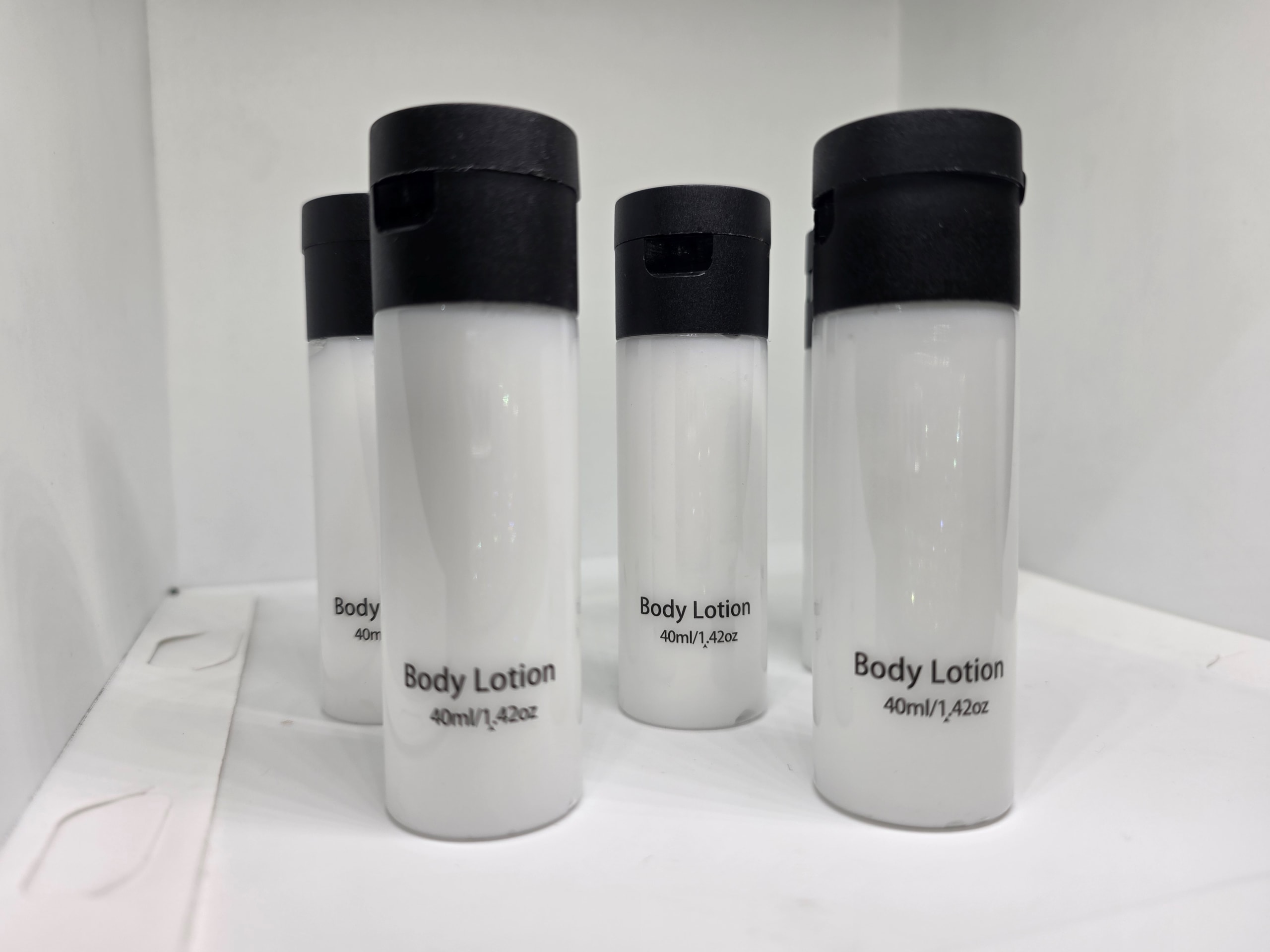 Body Lotion [Aqua Clear Cylinder Bottle - 40ml]