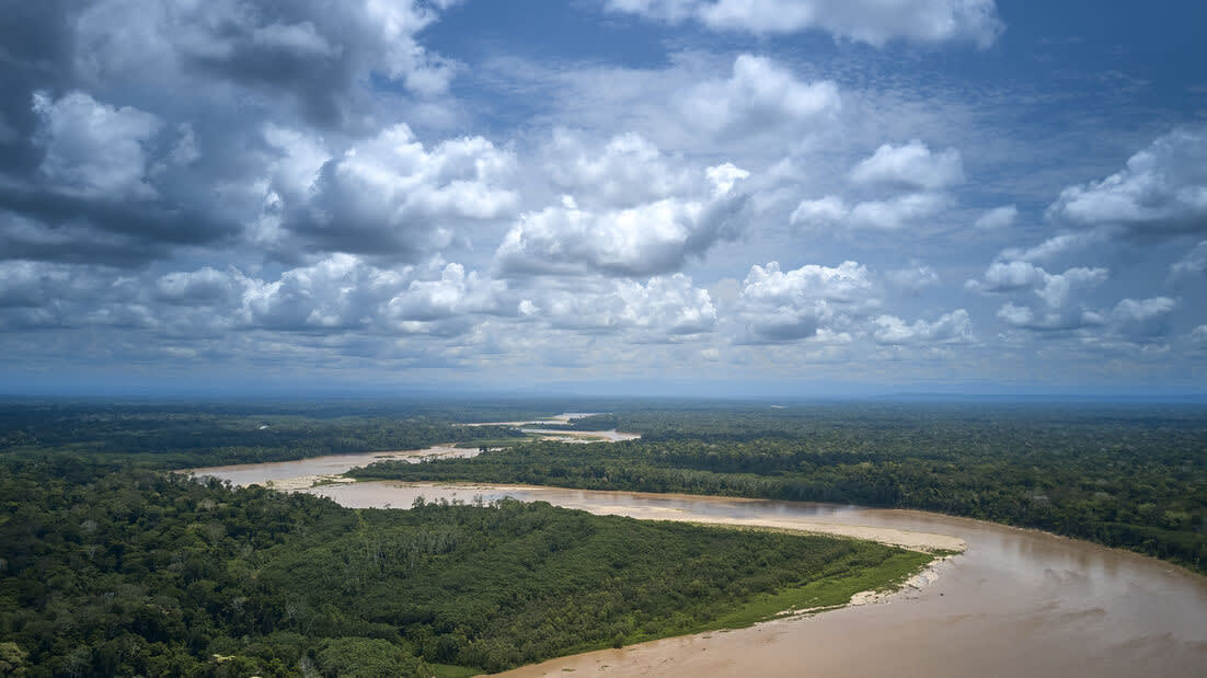 Boat journey along the Tambopata River
