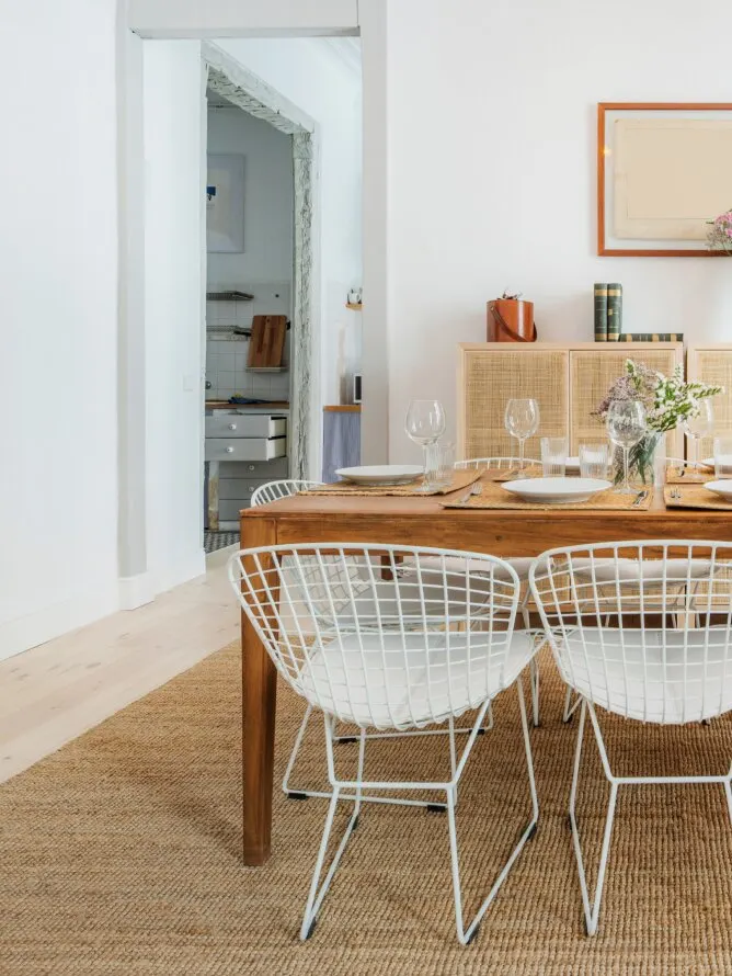 Featured Carousel Tile