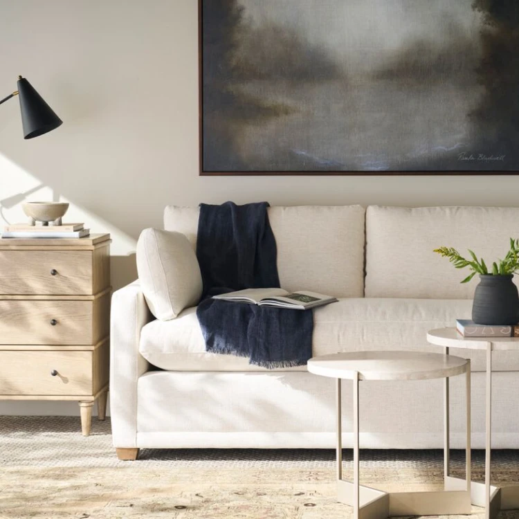 How to Furnish Small Spaces