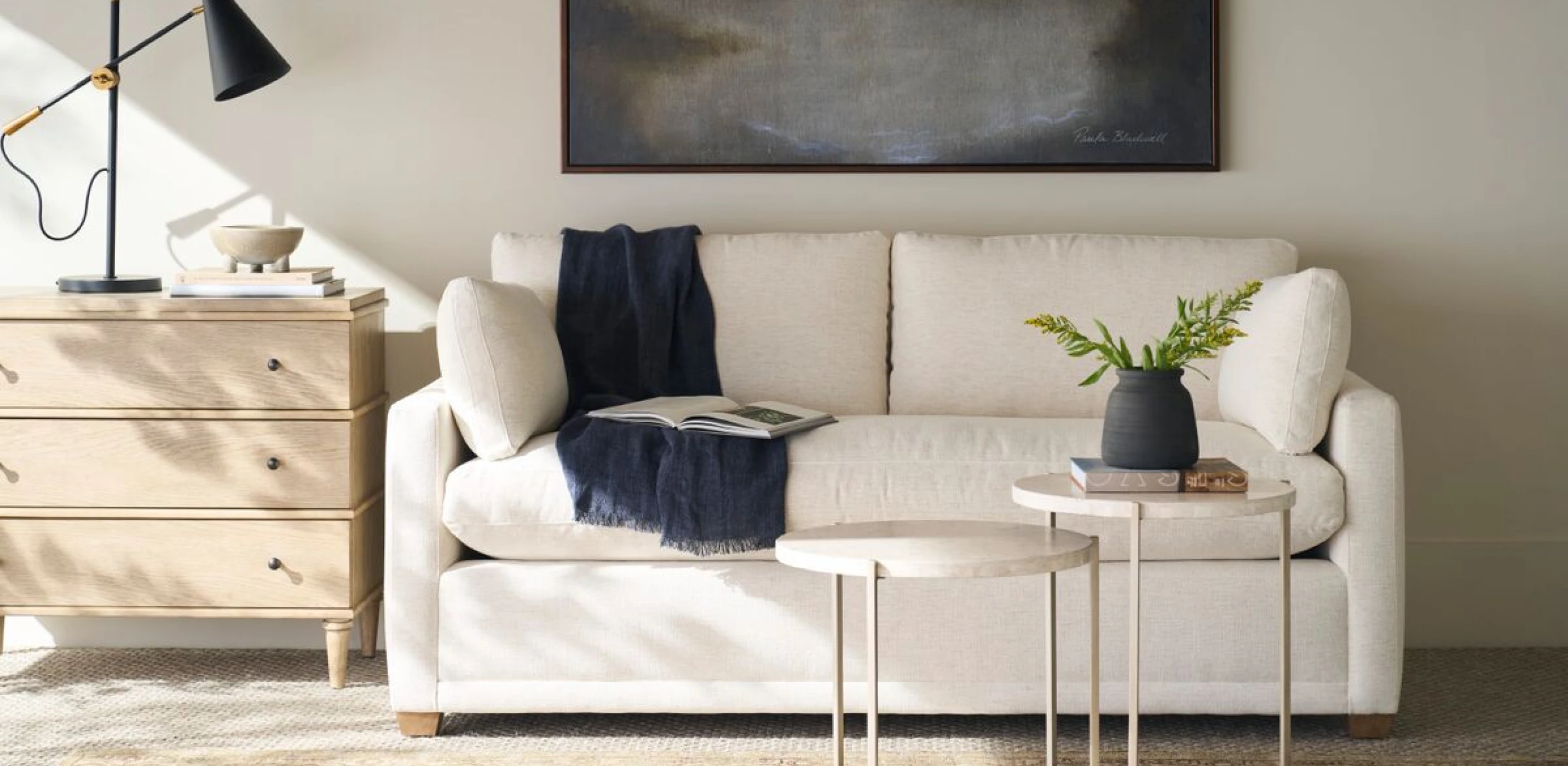 How to Furnish Small Spaces