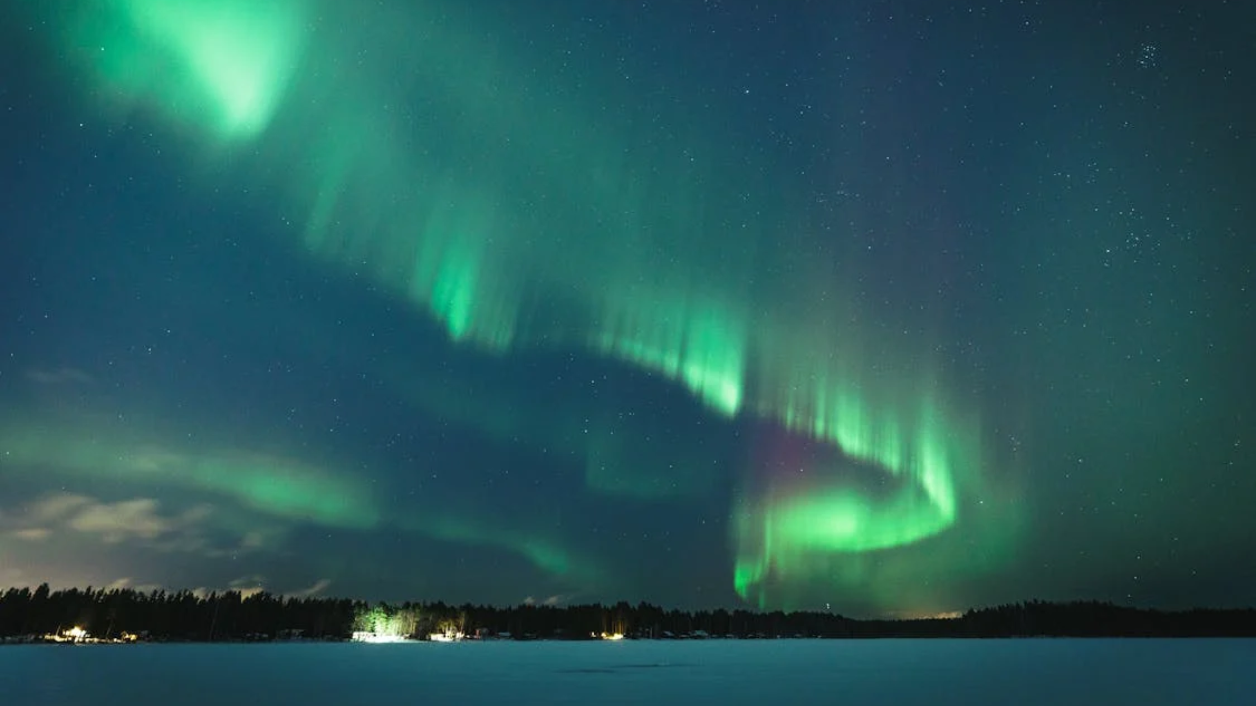 Cover Image for Exploring Lapland, Finland: A Journey to the Arctic Wonderland