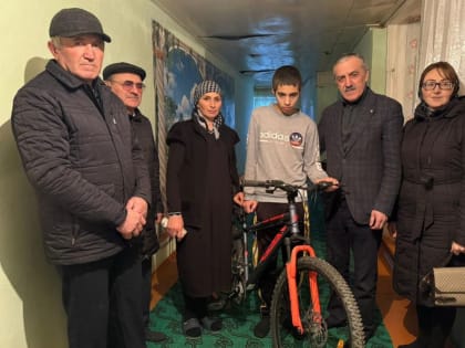 Депутат Госдумы Нурбаганд Нурбагандов исполнил мечту Малика в рамках «Елки желаний»